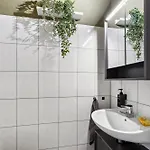 Nasa Homes 4 Altbauwohnung Zentral Inkl Smart Tv Netflix Garten Apartamento