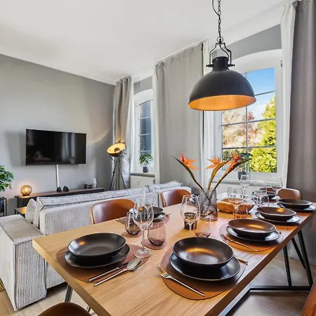 Daire 4 Altbauwohnung Zentral Inkl Smart Tv Netflix Garten *