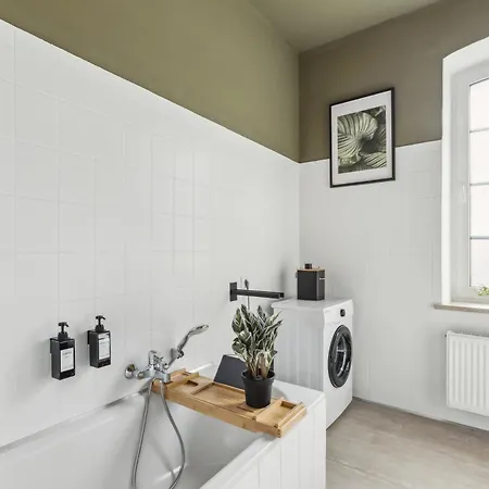 Nasa Homes 4 Altbauwohnung Zentral Inkl Smart Tv Netflix Garten * باد بيفينسون