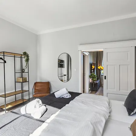 Nasa Homes 4 Altbauwohnung Zentral Inkl Smart Tv Netflix Garten
