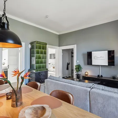 4 Altbauwohnung Zentral Inkl Smart Tv Netflix Garten *