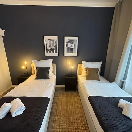4 Altbauwohnung Zentral Inkl Smart Tv Netflix Garten Daire *